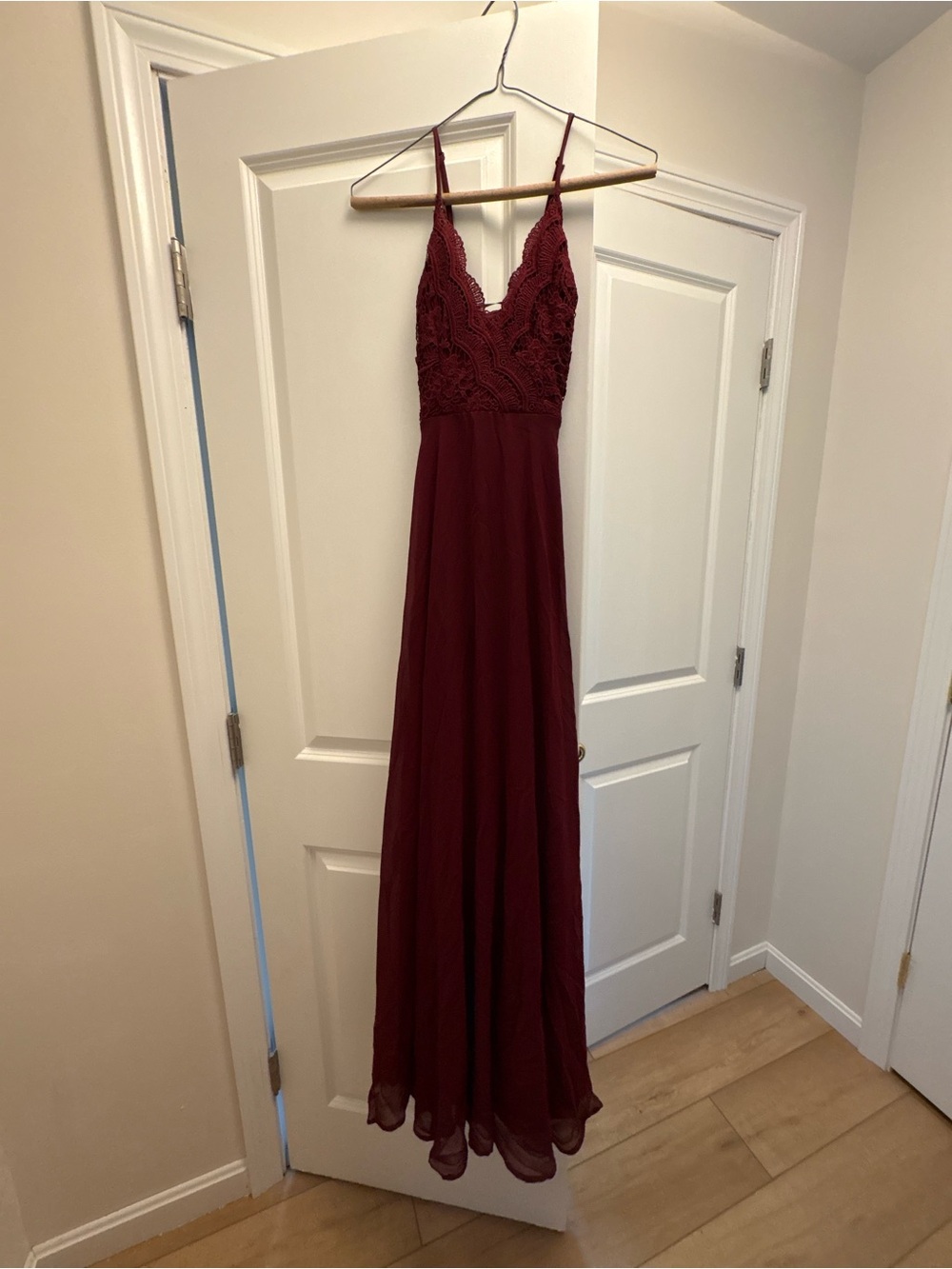 Lulu’s Women's Burgundy Lace Bodice Spaghetti Strap Dress